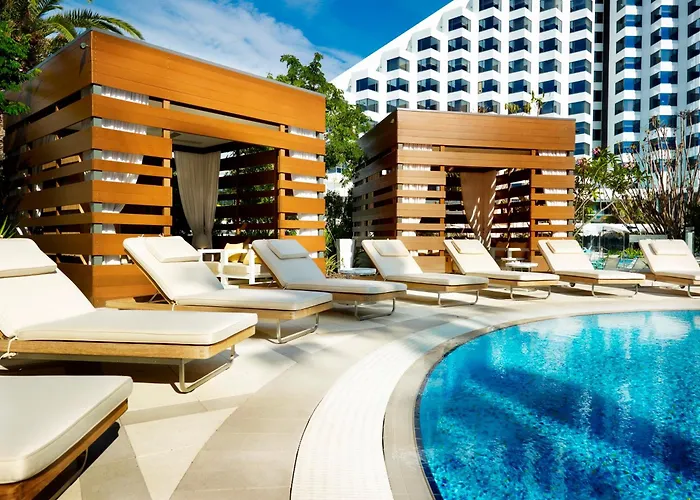 Crown Metropol Perth Hotel